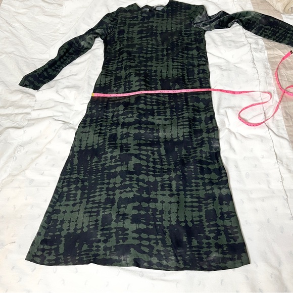 Zara Printed Satin‑Feel Viscose Midi Dress Olive Black Long Sleeve Pockets, Med. - Picture 16 of 17